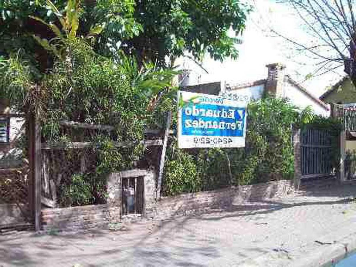  قطعة أرض في Lanus, Argentina رقم 45319