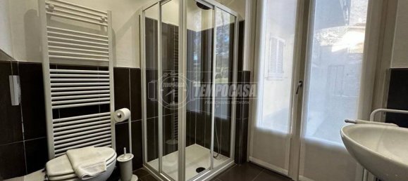 4 bedrooms Villa in Tremezzina, Italy No. 117323 10