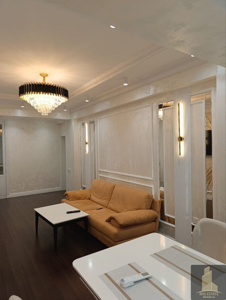 Квартира с 3 спальнями в Насиминский район, Азербайджан № 1547