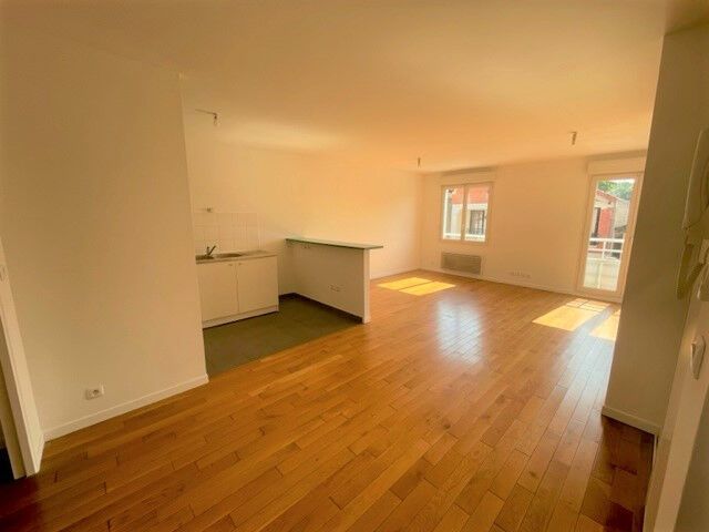 2 Schlafzimmer Wohnung in Bobigny, France, Nr. 182474