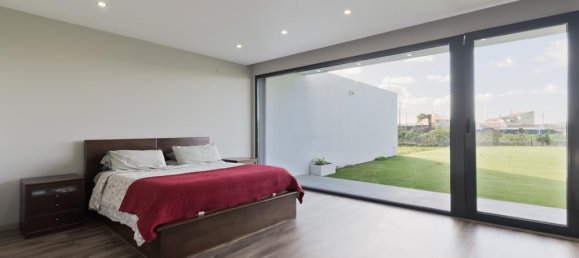 3 Schlafzimmer Haus in Rio de Mouro, Portugal, Nr. 114393 10