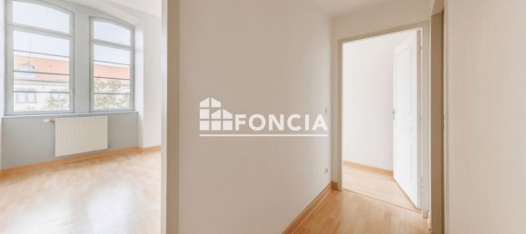 2 chambres Appartement à Riom, France No. 206928 5