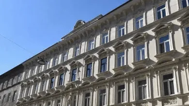 14 rooms House in Favoriten, Austria No. 236798