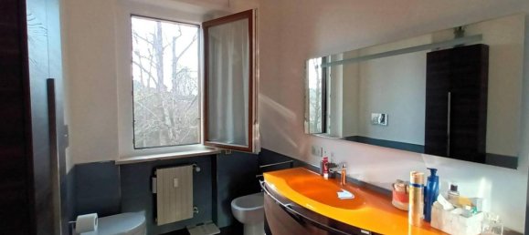 4 rooms Apartment in Varese, Italy No. 33134 11