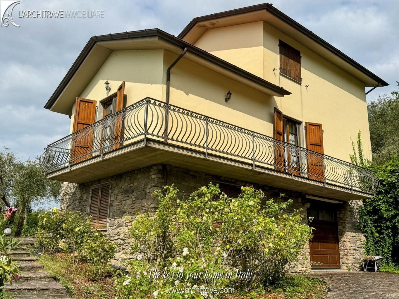 8 Schlafzimmer Villa in Bagnone, Italy, Nr. 360316