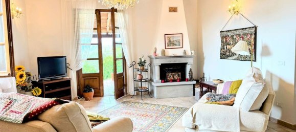 8 Schlafzimmer Villa in Bagnone, Italy, Nr. 360316 13