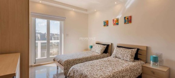 2 chambres Appartement à Msida, Malta No. 9648 11