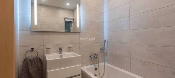 2 chambres Appartement à Msida, Malta No. 9648 14