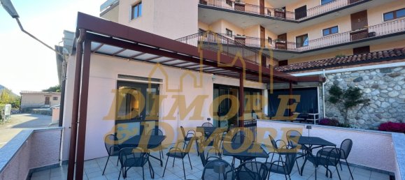 180m² Commercial property in Brezzo di Bedero, Italy No. 146762 18