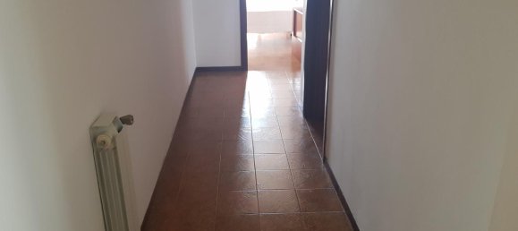 4غرفة شقة في Castelnuovo Magra, Italy رقم 79505 4