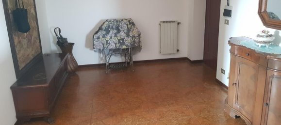 4غرفة شقة في Castelnuovo Magra, Italy رقم 79505 16