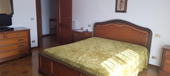 4غرفة شقة في Castelnuovo Magra, Italy رقم 79505 9