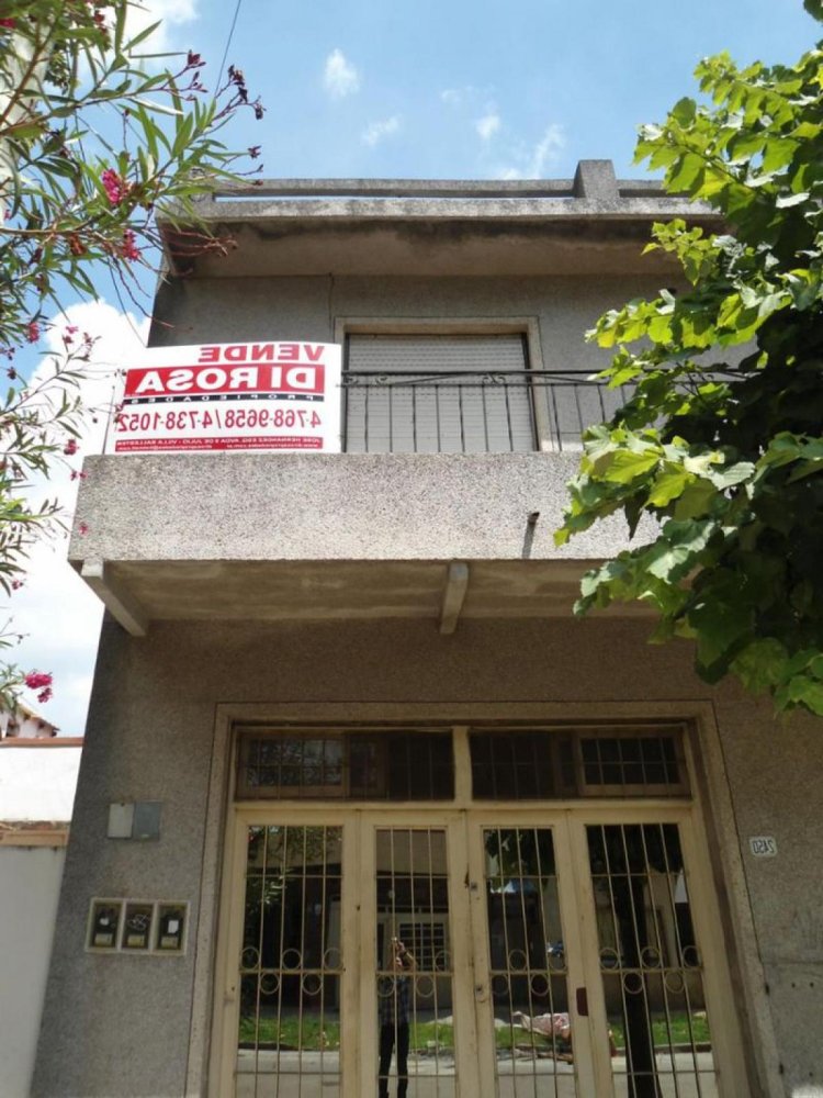 3 bedrooms House in General San Martin, Argentina No. 17611