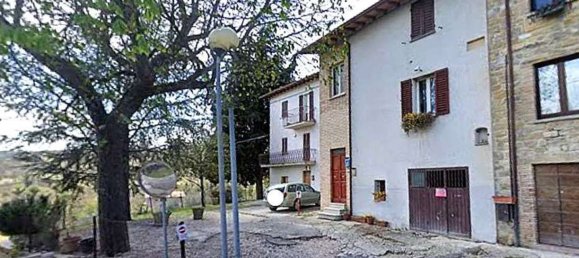 4 bedrooms Apartment in Gubbio, Italy No. 353184 13