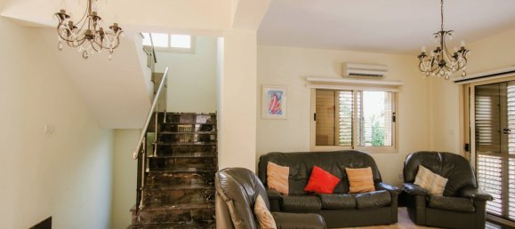 3 bedrooms Villa in Paralimni, Cyprus No. 22378 6