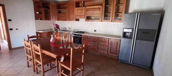 Квартира с 6 комнатами в Роверето, Италия № 142838 3