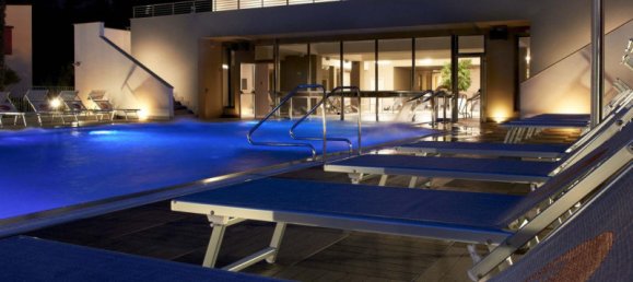 Gewerbliche Immobilie in Arco, Italy 2161m², Nr. 372976 15