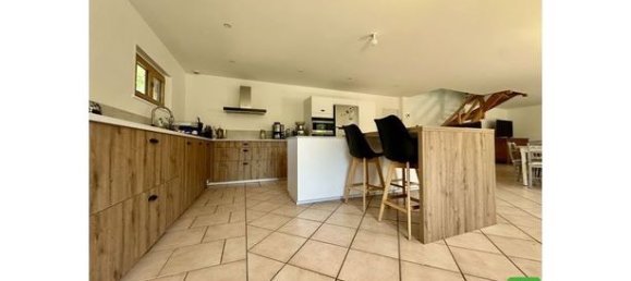 4 bedrooms House in Berne, France No. 312577 3