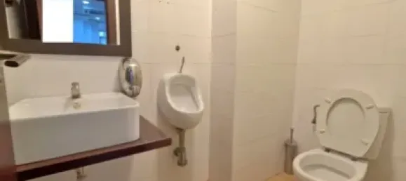 63m² Commercial property in Fuengirola, Spain No. 140386 2