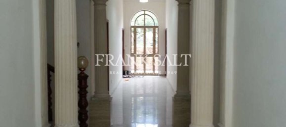 Moradia em banda T5 em Zebbug, Malta N.º 10855 12