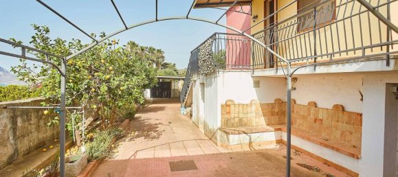 4-salle Villa à Valderice, Italy No. 20744 6