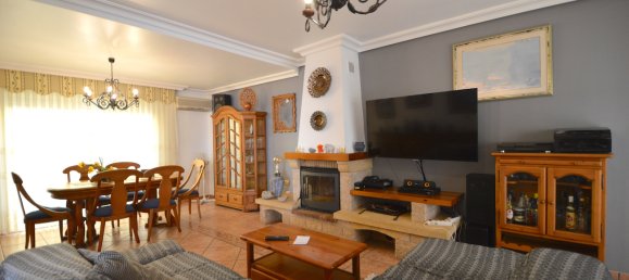 Villa de 4 dormitorios en Pilar de la Horadada, Spain No. 512 5