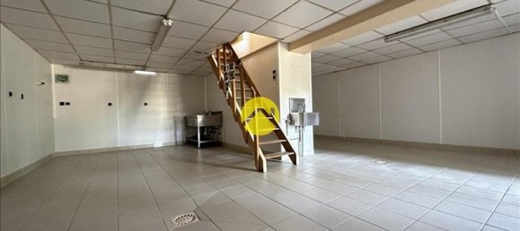 2 Schlafzimmer Haus in Saint-Florent-sur-Cher, France, Nr. 216943 3