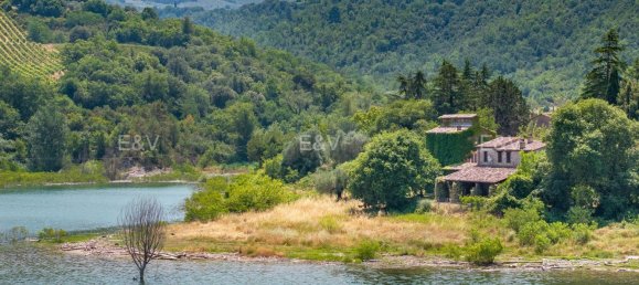 9 rooms House in Baschi, Italy No. 67621 24