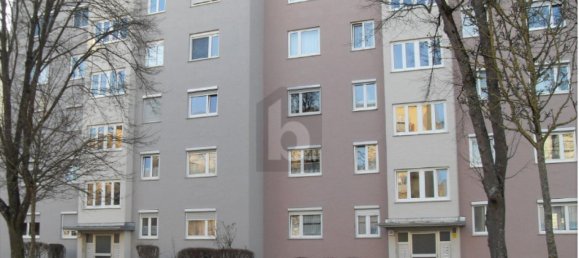 2-salle Appartement à Augsburg, Germany No. 49568 3