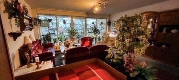 Estudio en Essen, Germany No. 49917 7