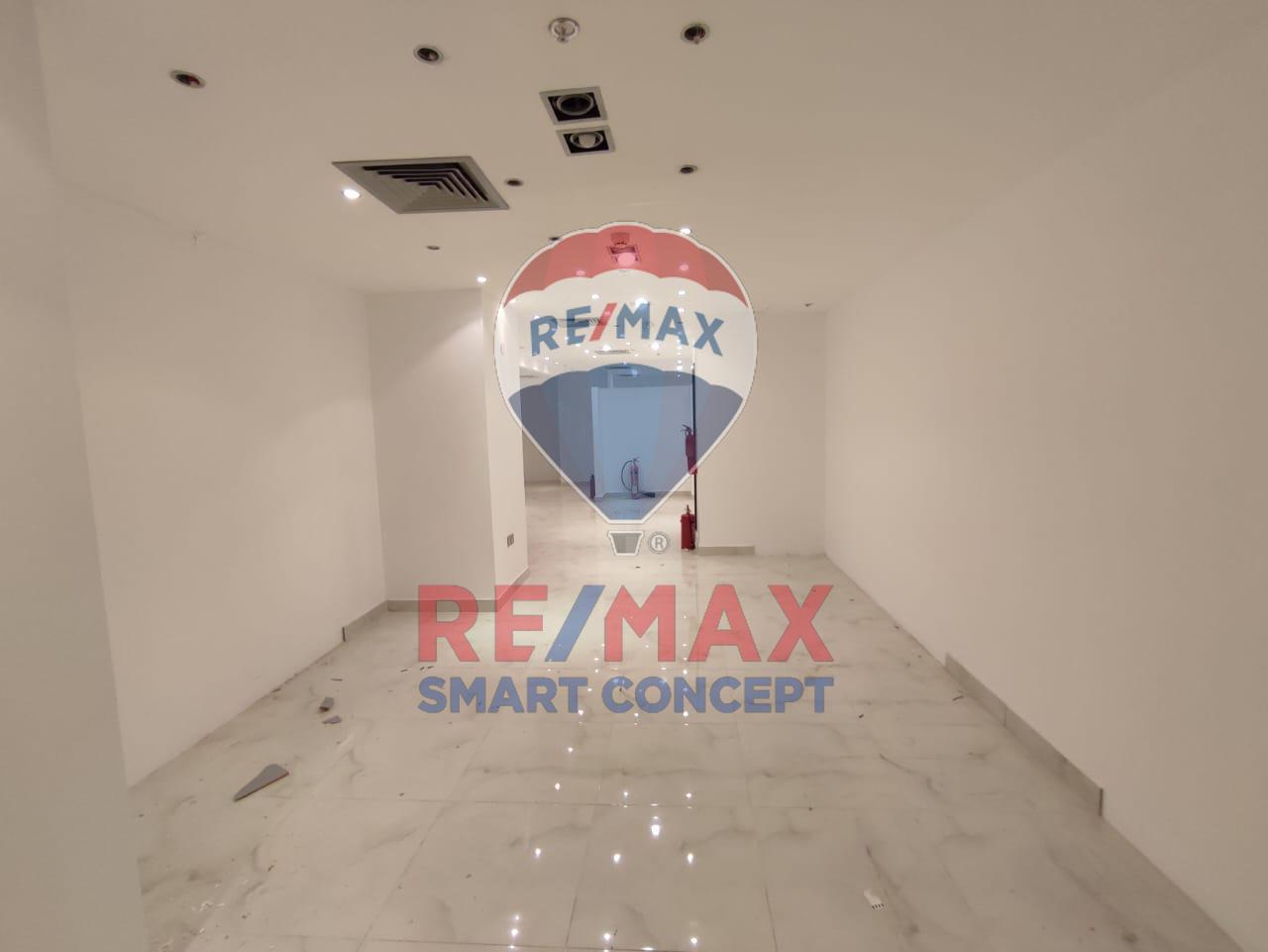 Apartamento de 2 dormitorios en Dubai, UAE No. 23232