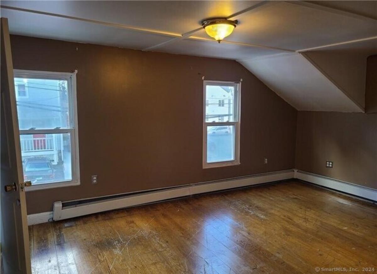 7 chambres Maison à Naugatuck, USA No. 372293