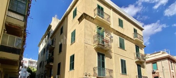 4-salle Appartement à Messina, Italy No. 267589 4