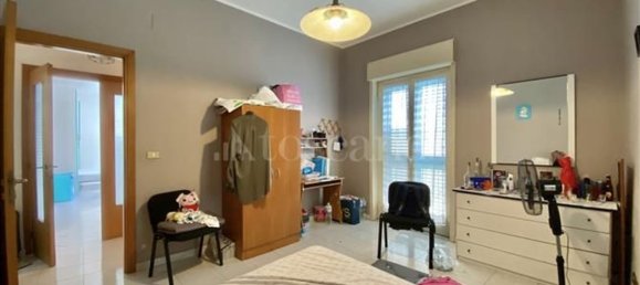 4-salle Appartement à Messina, Italy No. 267589 34
