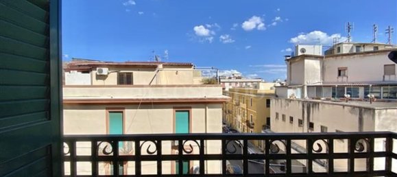 4-salle Appartement à Messina, Italy No. 267589 28
