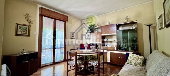 3 bedrooms Villa in Rivarolo Mantovano, Italy No. 288995 8