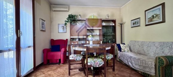 3 bedrooms Villa in Rivarolo Mantovano, Italy No. 288995 7