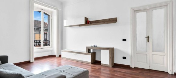 2 bedrooms Apartment in Milan, Italy No. 338770 5