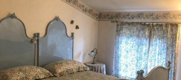 6 rooms Penthouse in Baiso, Italy No. 23563 18