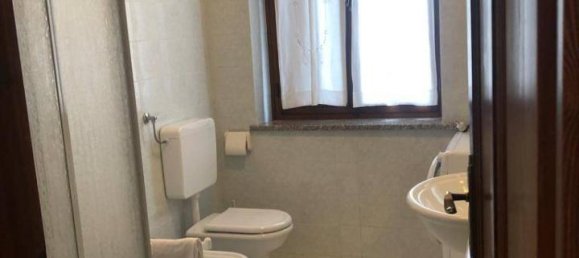 6 rooms Penthouse in Baiso, Italy No. 23563 15