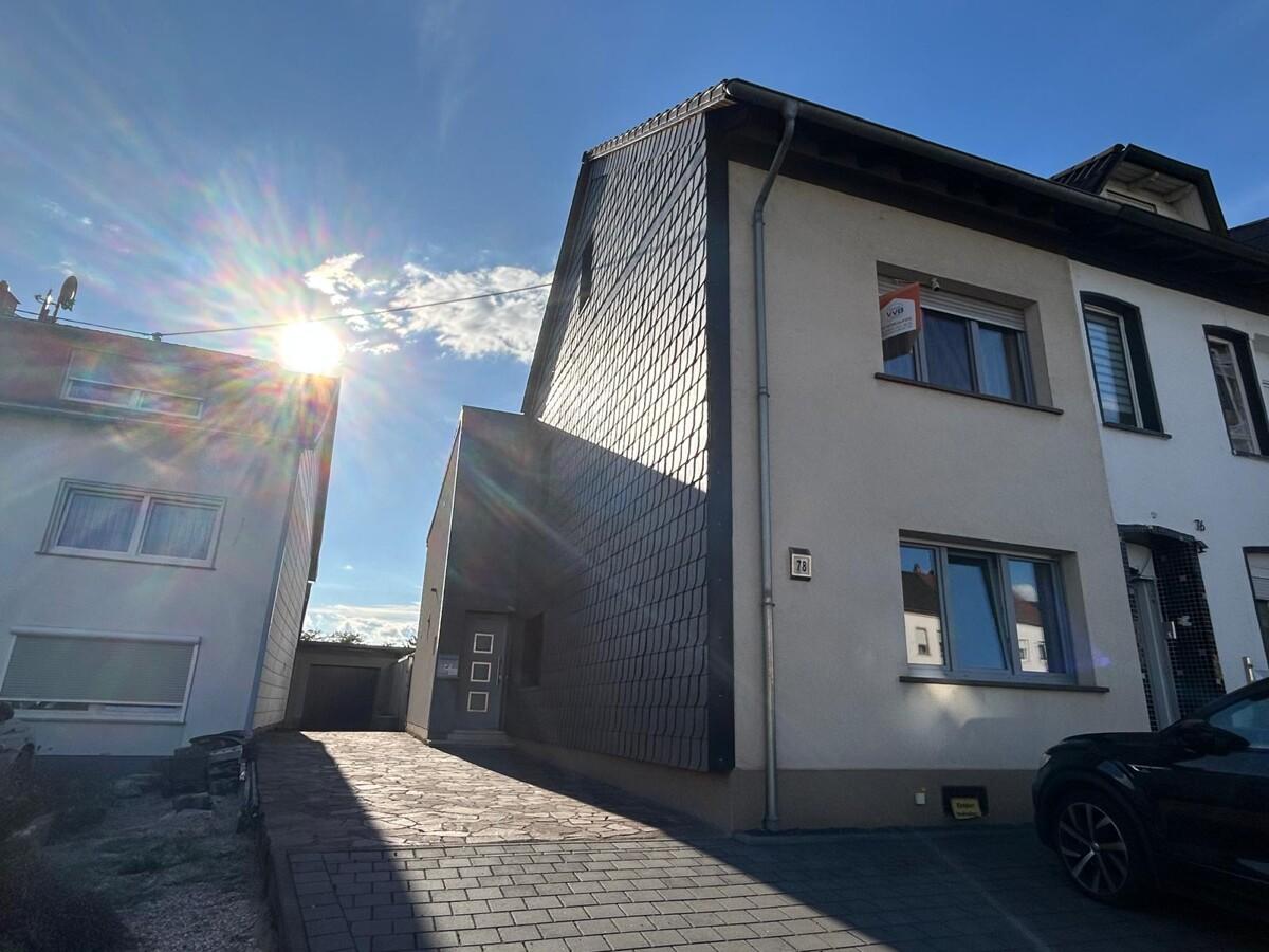 3 bedrooms Townhouse in Saarlouis, Germany No. 360347