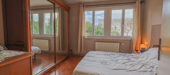 3 Schlafzimmer Haus in Pannes, France, Nr. 346876 10