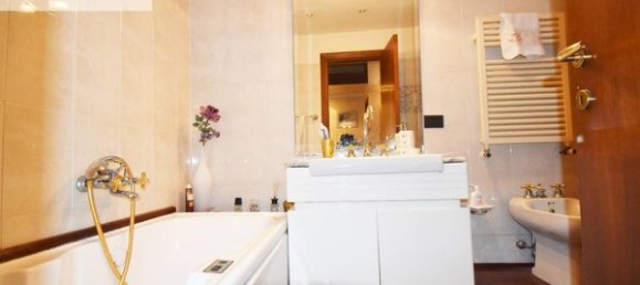 4 rooms Apartment in Viareggio, Italy No. 42886 25