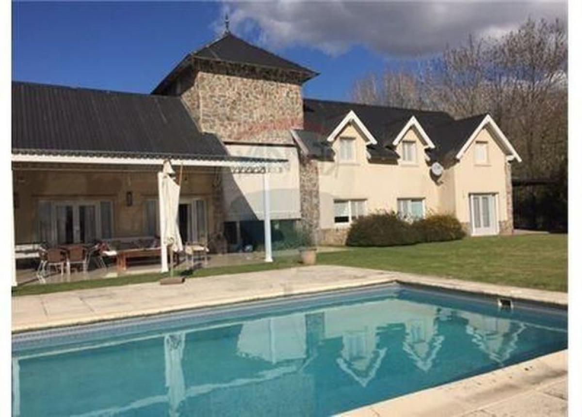 Casa T4 em Pilar, Argentina N.º 63532