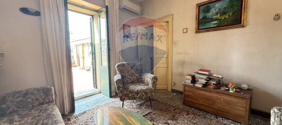 3 bedrooms House in Giarre, Italy No. 360357 14