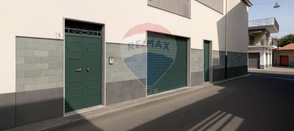 3 bedrooms House in Giarre, Italy No. 360357 4