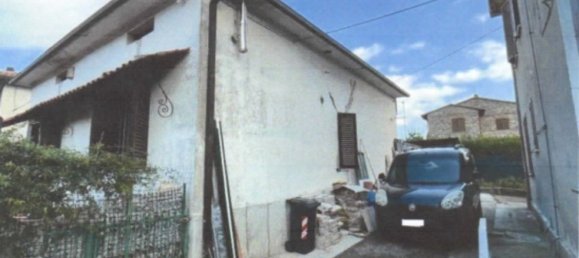 5 bedrooms House in Panicale, Italy No. 373079 5