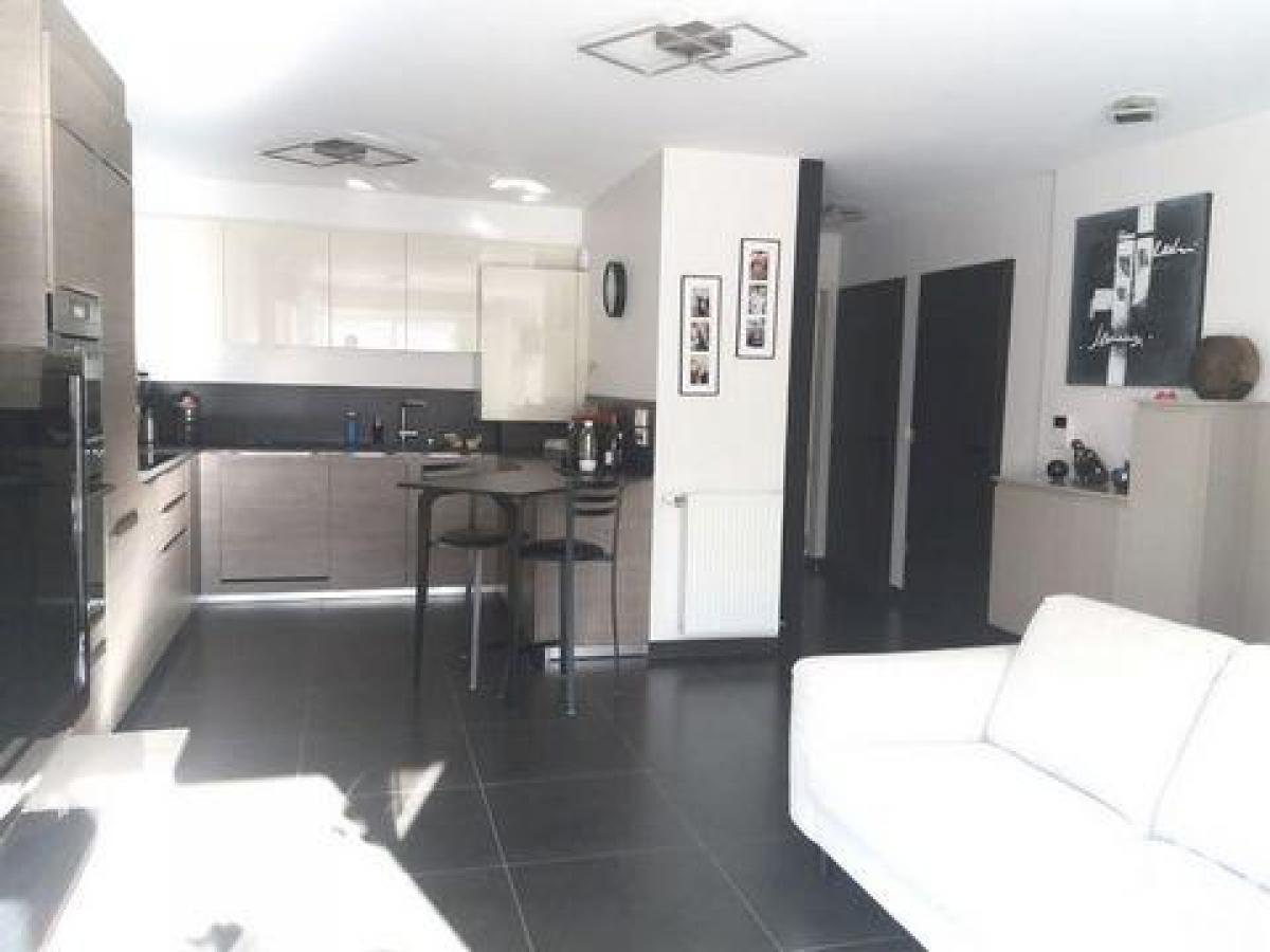 2 Schlafzimmer Eigentumswohnung in Claix, France, Nr. 35562