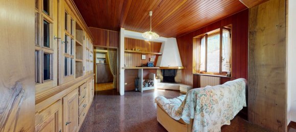 3 Schlafzimmer Haus in Gallicano, Italy, Nr. 237819 19