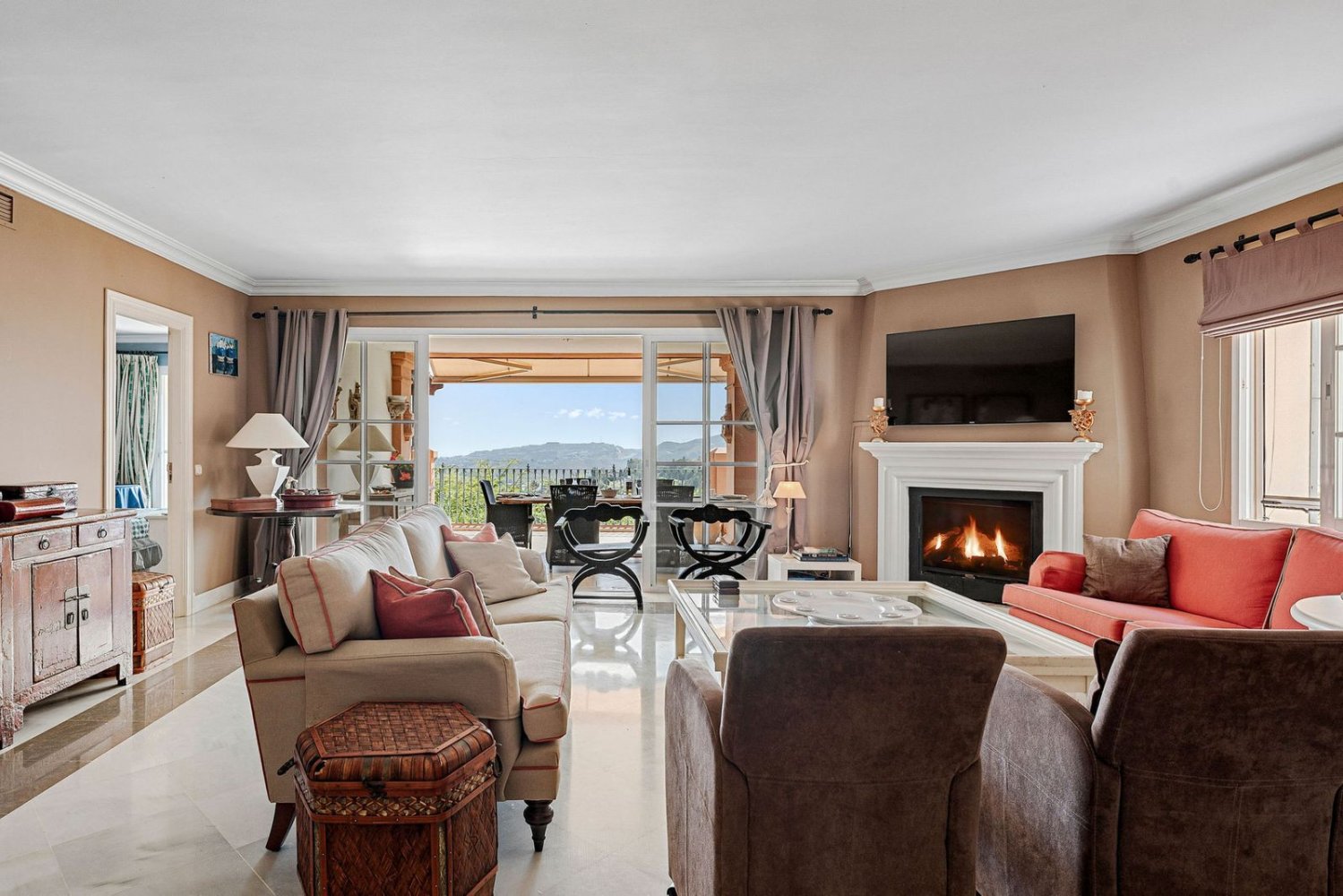 2 bedrooms House in La Quinta, Spain No. 203679